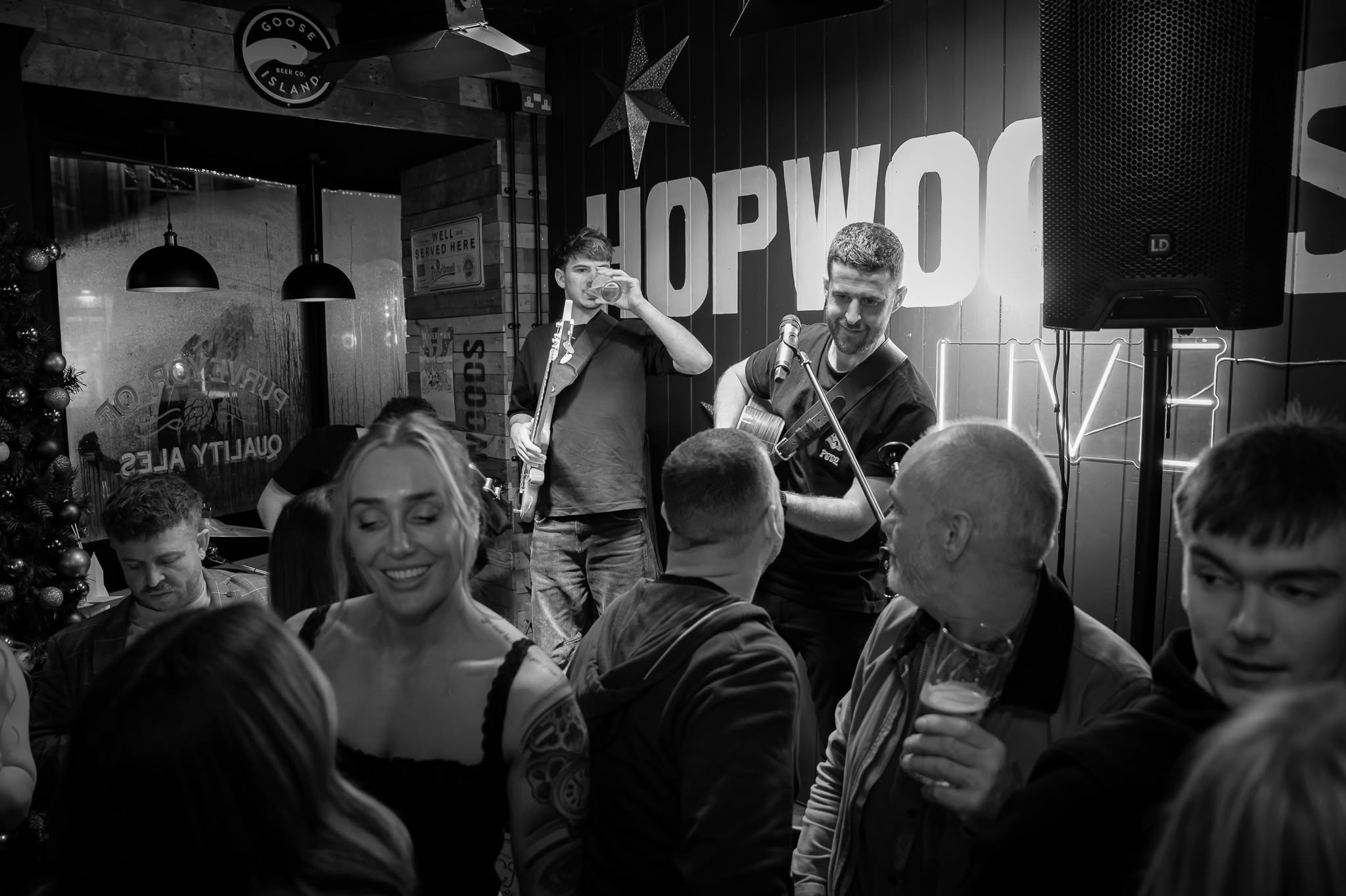 Live music at Hopwoods